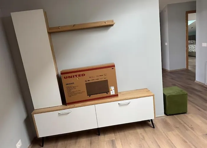 Xhovi 2 Apartament *